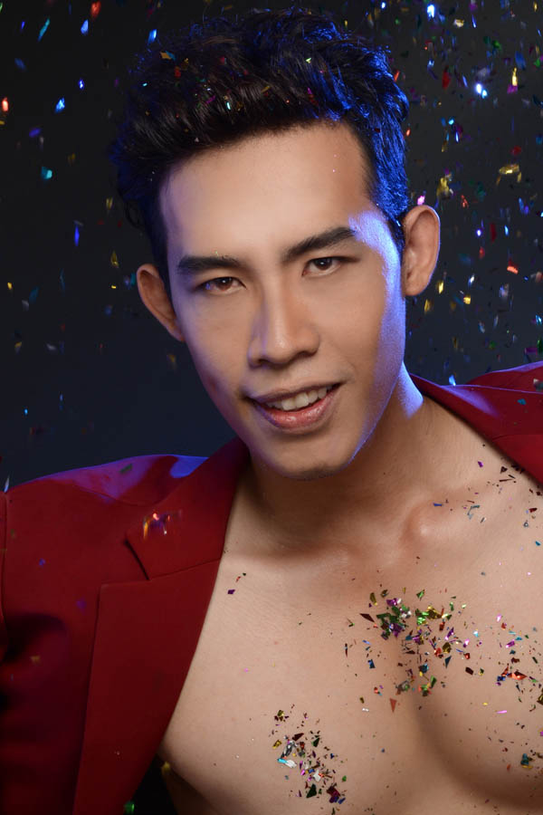 Leo Quốc Việt , merry christmas